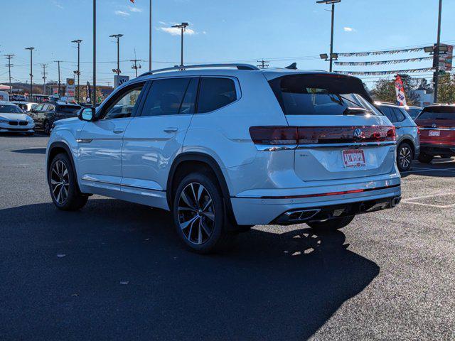 new 2025 Volkswagen Atlas car, priced at $54,821