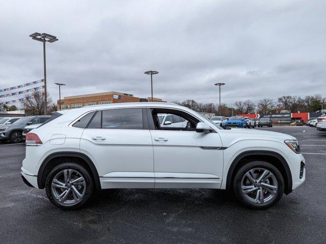 new 2024 Volkswagen Atlas Cross Sport car, priced at $47,853