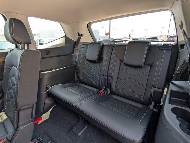new 2025 Volkswagen Atlas car, priced at $36,201