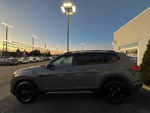 used 2024 Volkswagen Atlas car, priced at $44,602