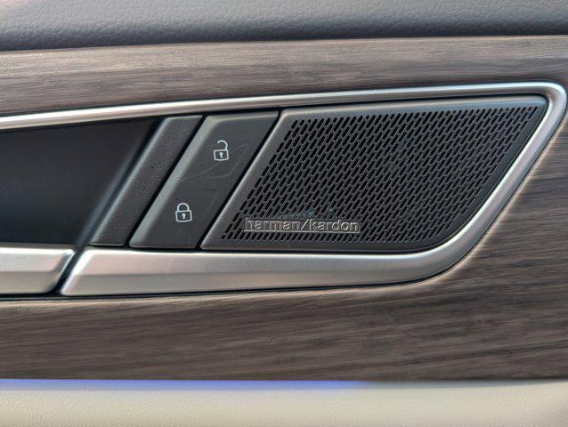 new 2026 Volkswagen Atlas car, priced at $53,859