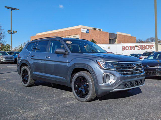 new 2025 Volkswagen Atlas car, priced at $44,922