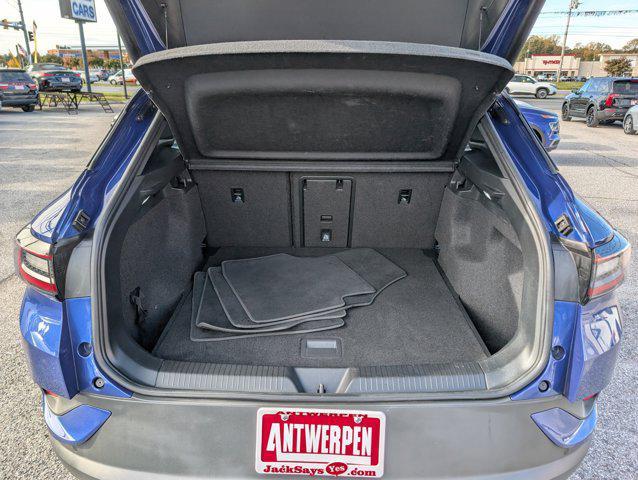 used 2022 Volkswagen ID.4 car, priced at $18,600