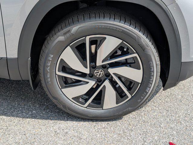 new 2026 Volkswagen Atlas car, priced at $47,127