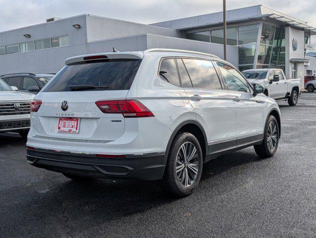 new 2024 Volkswagen Tiguan car, priced at $32,276