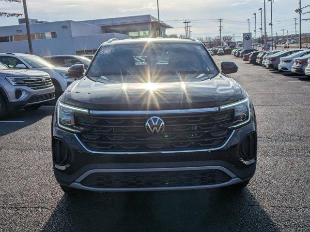 new 2024 Volkswagen Atlas Cross Sport car, priced at $36,900