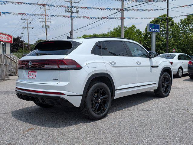 new 2025 Volkswagen Atlas Cross Sport car, priced at $47,999
