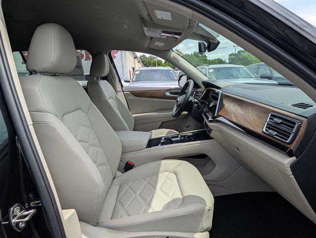 new 2025 Volkswagen Atlas car, priced at $40,301