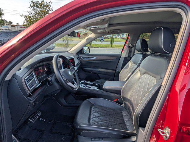 used 2025 Volkswagen Atlas car, priced at $40,254