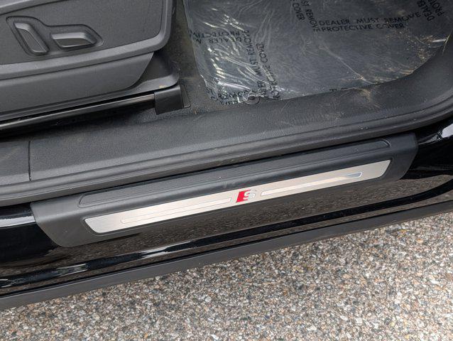 used 2022 Audi Q5 car, priced at $30,706