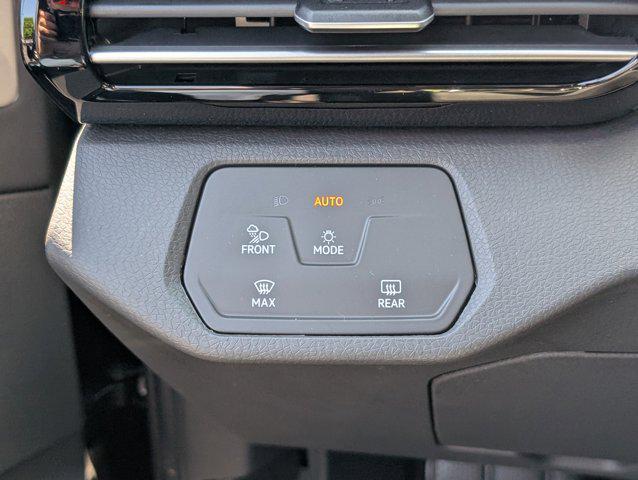 new 2025 Volkswagen ID.4 car, priced at $47,361