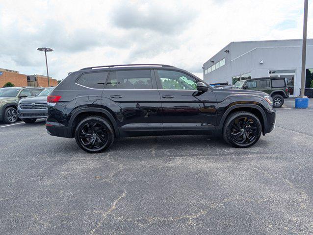 used 2022 Volkswagen Atlas car, priced at $26,900