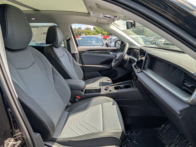 new 2025 Volkswagen Tiguan car, priced at $35,355