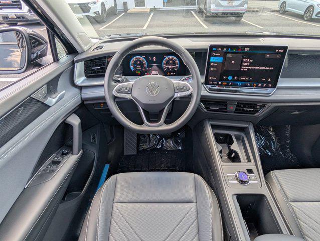 new 2025 Volkswagen Tiguan car, priced at $35,355