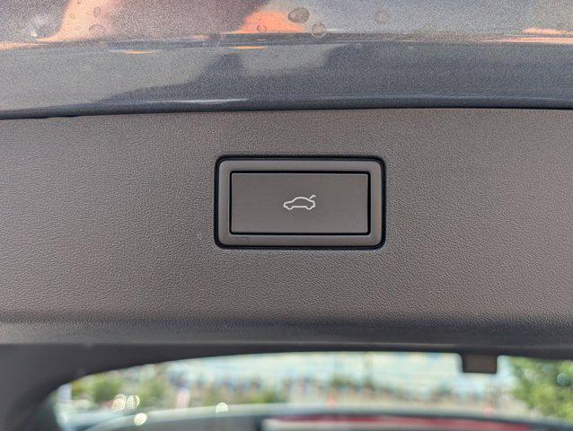 new 2025 Volkswagen Tiguan car, priced at $35,355