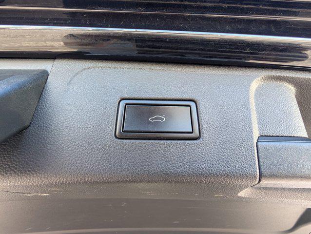 used 2019 Volkswagen Atlas car, priced at $20,484