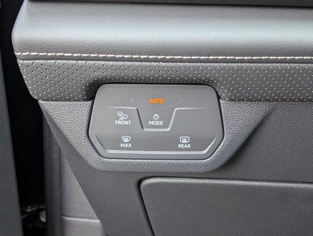 new 2026 Volkswagen Atlas car, priced at $45,193