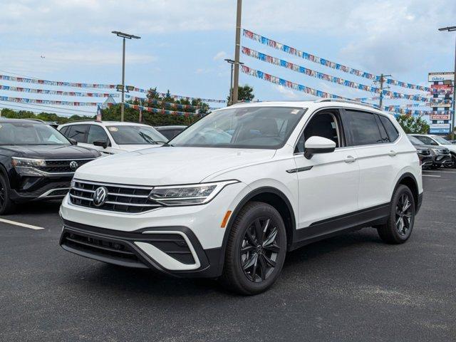 new 2024 Volkswagen Tiguan car, priced at $30,210