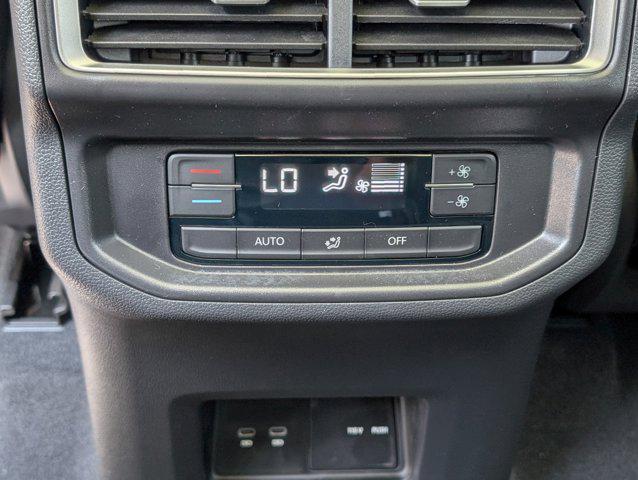 new 2025 Volkswagen Atlas car, priced at $42,401