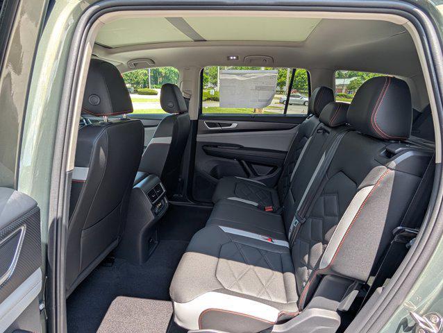 new 2025 Volkswagen Atlas car, priced at $42,401