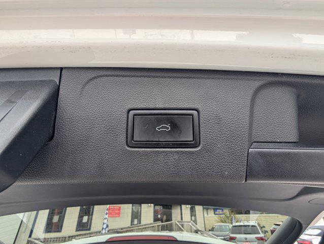 used 2021 Volkswagen Atlas car, priced at $22,700
