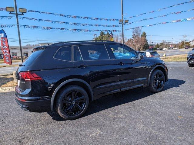 new 2024 Volkswagen Tiguan car, priced at $35,813