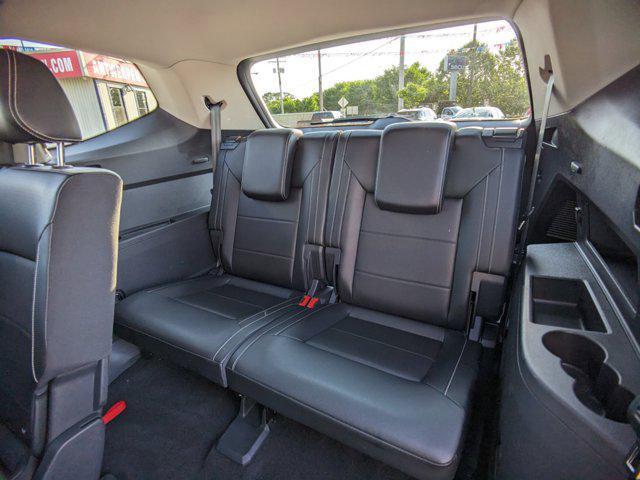 used 2021 Volkswagen Atlas car, priced at $25,295