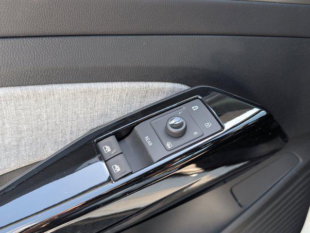 new 2025 Volkswagen ID.4 car, priced at $46,161