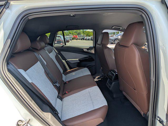 new 2025 Volkswagen ID.4 car, priced at $46,161