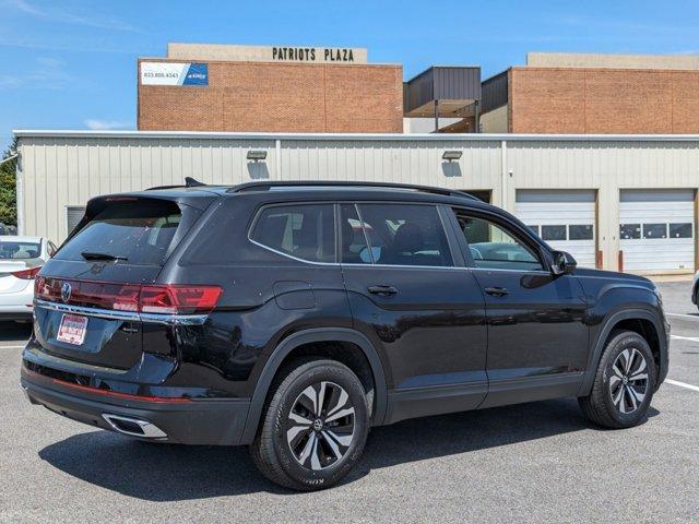 new 2024 Volkswagen Atlas car, priced at $37,701