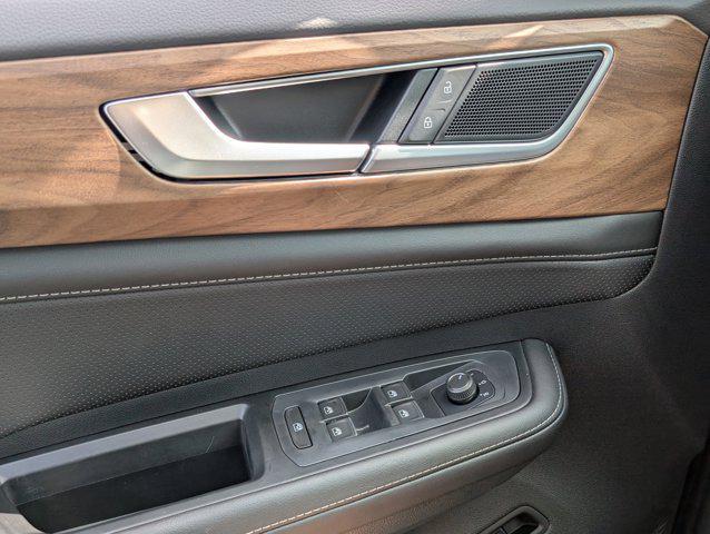 new 2026 Volkswagen Atlas car, priced at $45,713