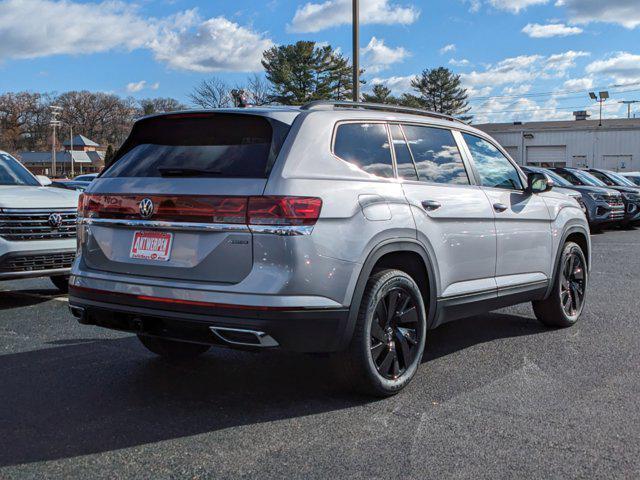 new 2025 Volkswagen Atlas car, priced at $44,922