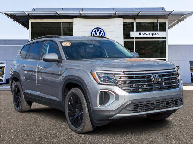 new 2025 Volkswagen Atlas car, priced at $44,922