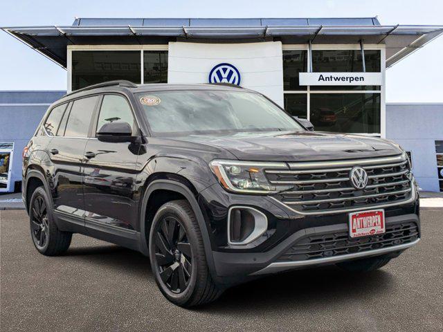 new 2025 Volkswagen Atlas car, priced at $47,282