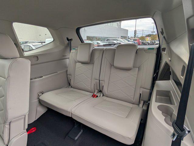 new 2026 Volkswagen Atlas car, priced at $45,118