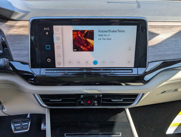 new 2025 Volkswagen Atlas car, priced at $50,900