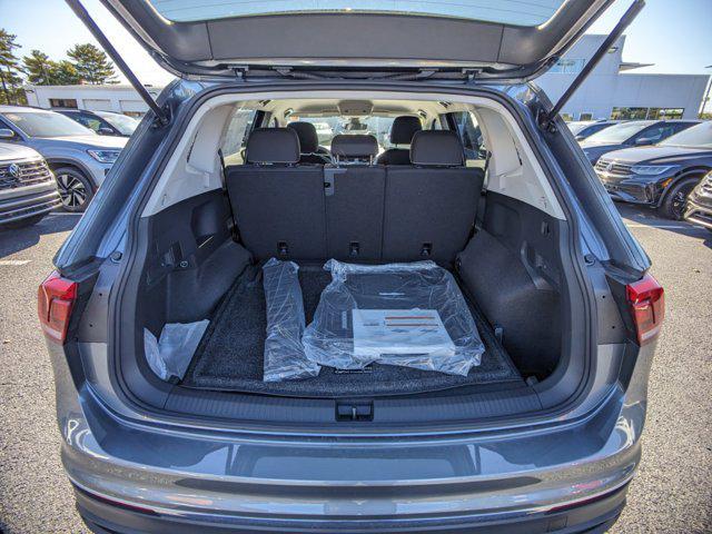 new 2024 Volkswagen Tiguan car, priced at $28,087