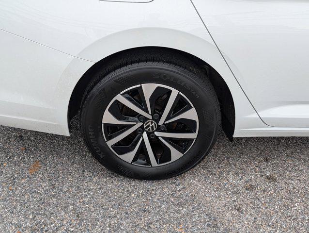 used 2024 Volkswagen Jetta car, priced at $18,300