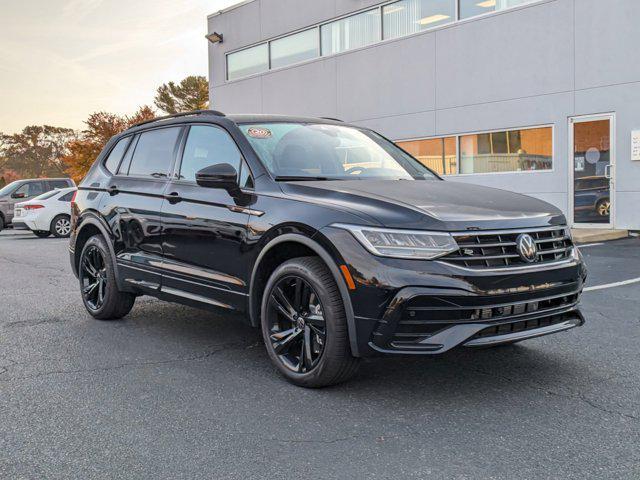 new 2024 Volkswagen Tiguan car, priced at $33,699