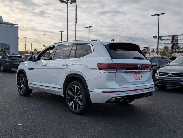 new 2025 Volkswagen Atlas car, priced at $54,421