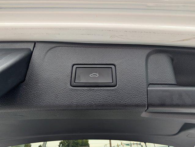 used 2022 Volkswagen Atlas car, priced at $22,500