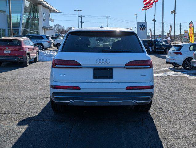 used 2023 Audi Q7 car, priced at $40,118