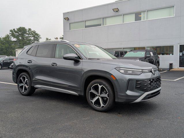new 2025 Volkswagen Tiguan car, priced at $34,826