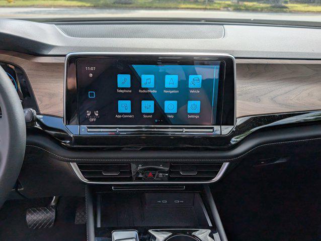 new 2026 Volkswagen Atlas car, priced at $45,279