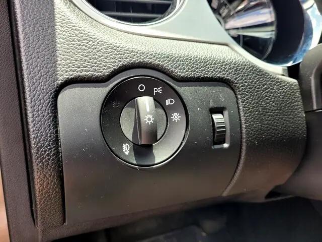 used 2014 Ford Mustang car