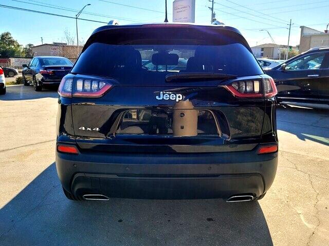 used 2020 Jeep Cherokee car, priced at $12,950