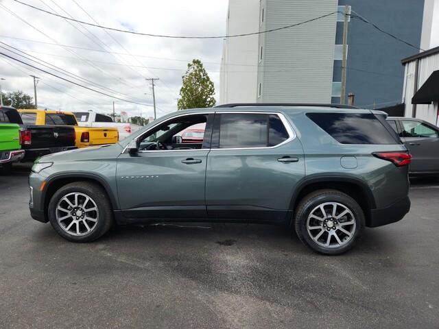 used 2023 Chevrolet Traverse car, priced at $14,450