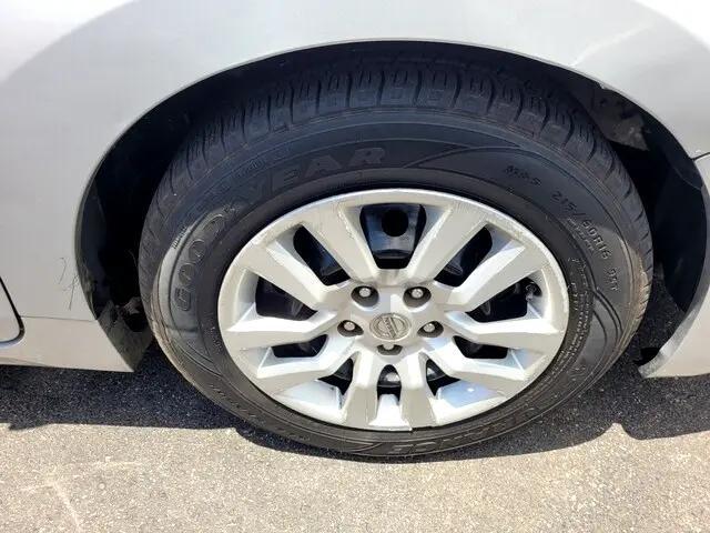 used 2016 Nissan Altima car, priced at $3,250