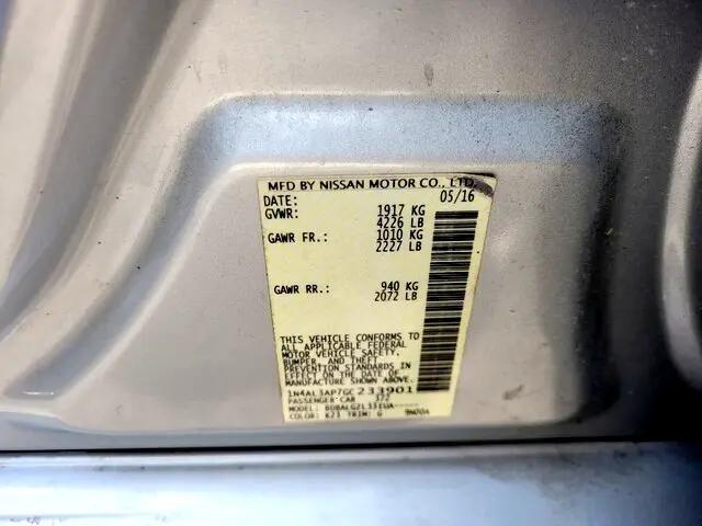 used 2016 Nissan Altima car, priced at $3,250