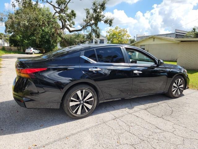 used 2022 Nissan Altima car, priced at $13,925